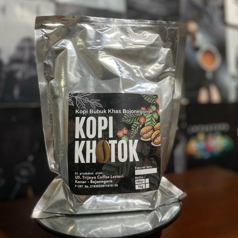 

Ready Kopi Bubuk Kothok 1Kg - Kopi Bubuk Kothok Khas Bojonegoro - Kopi Bubuk Murah Rasa Mantap Tanpa Gula - Bisa Untuk Kopi Tubruk Dan Kopi Susu Dikirim Hari Ini