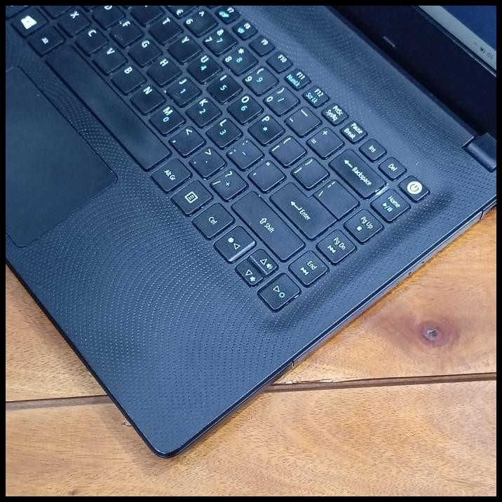 ACER ASPIRE ES1-421 / AMD A4-6210 / AMD RADEON R3 GRAPHIC / RAM 4 GB / HDD 500 GB /