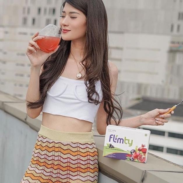 

Hot Sale ! Flimty Pelangsing PAKET GOLD (isi 4 box) Lebih MURAH