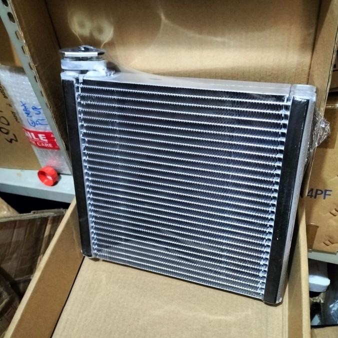 Sale  evaporator AC Toyota camry