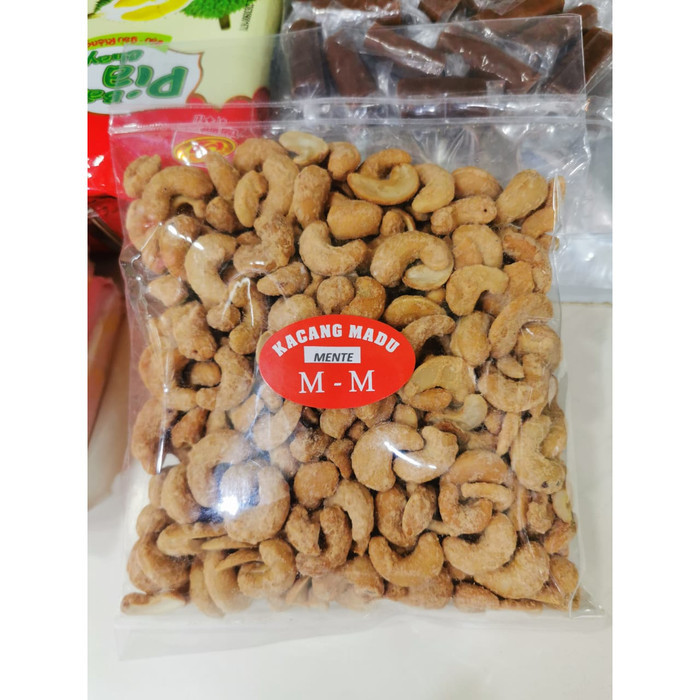 

Ready Kacang Mete Madu / Kacang Mete Madu Pedes / Kacang Monyet Madu