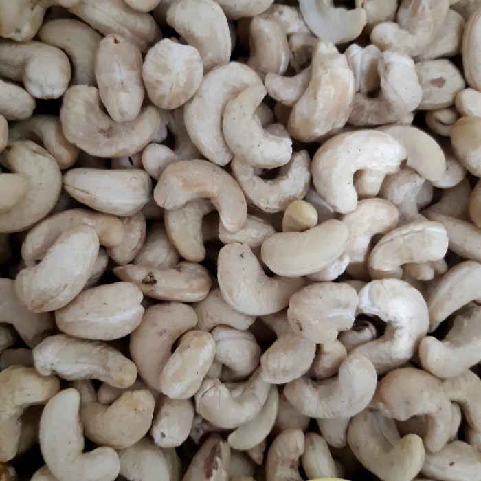 

Ready Raw Cashew Organik Super 1Kg , Kacang Mete Mentah