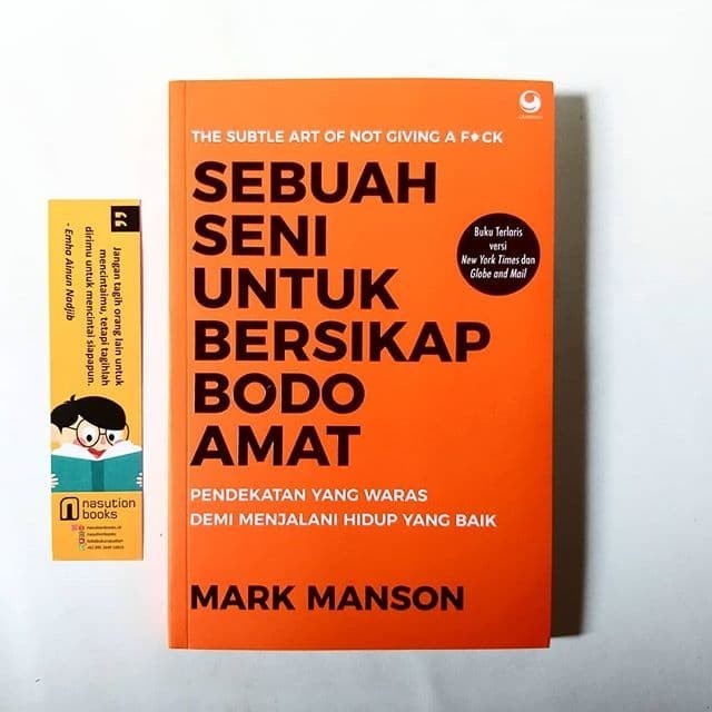 

Buku Sebuah Seni untuk Bersikap Bodo Amat karya Mark Manson