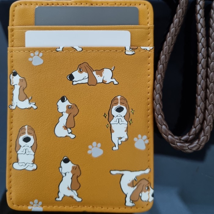 

Name Tag Hush Puppies New