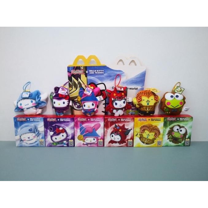 

BLUE- HAPPY MEAL YUGIOH X SANRIO 2024 MCD DARK BLACK MAGICIAN GIRL BLUE RED EYES SLIFER OBELISK WINGED RA EXODIA HELLO KITTY CINNAMON ROLL MY MELODY POMPOM PURIN BAD BADTZ MARU TUXEDOSAM CHOCOCAT KUROMI KEROKERO KEROPI KEROPPI