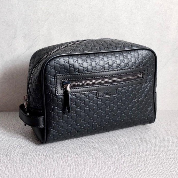 Gucci Signature Men Pouch Clutch in Black