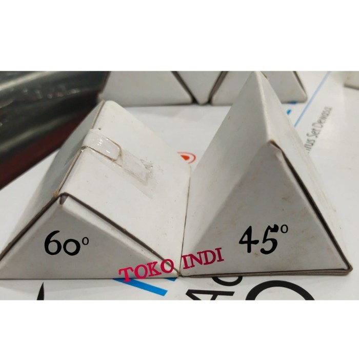 

TERBARU - Prisma Sama Sisi Bahan Kaca