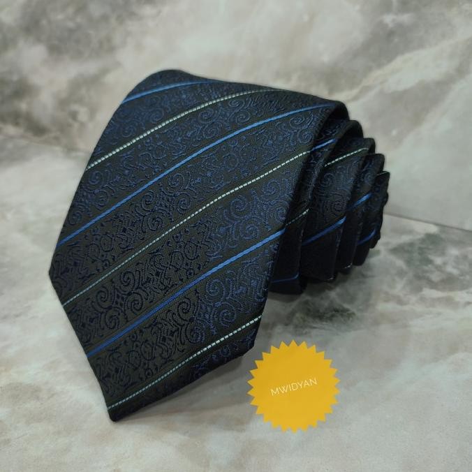 

BLUE- DASI NAVY BLUE DASI PANJANG FORMAL LEBAR 7,5CM DASI PRIA IKAT MANUAL