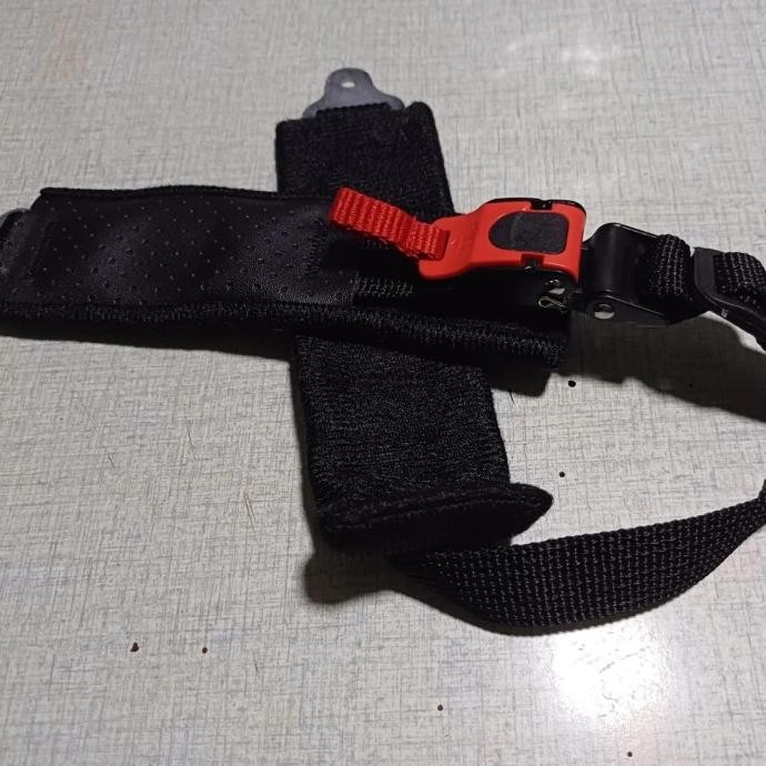 TALI GESPER HELM NHK