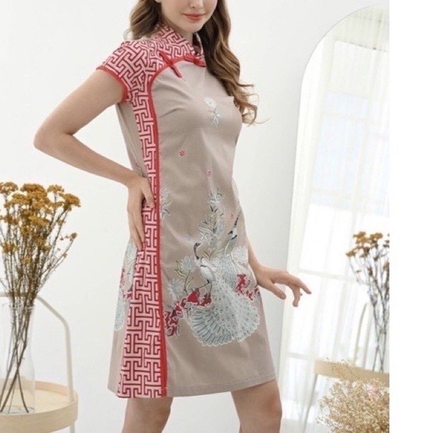 Lellay - Dress Midi Peacock Cheongsam Soft Pastel Salem Pink Elegant Qipao Kmc