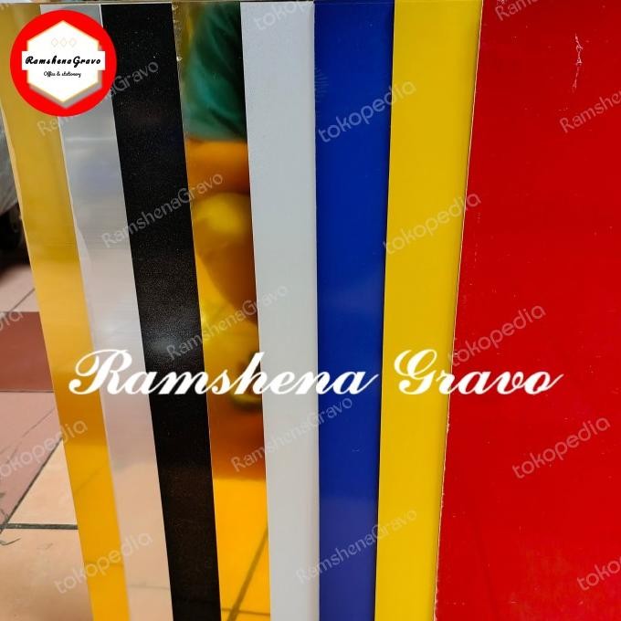 

TERBARU - Gravoply (hitam,putih,merah,biru) 60 x 120cm tebal 1.5mm