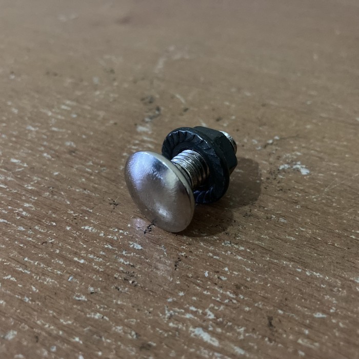 SET BAUT MUR BUMPER BEMPER COROLLA KE20 KE30 KE70 DX CELICA RA40 70-82