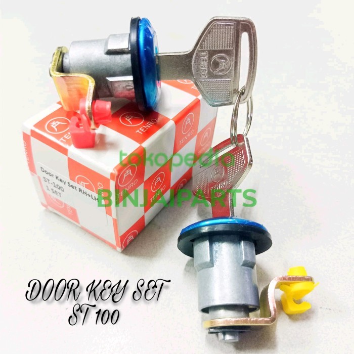 DOOR KEY SET/KUNCI PINTU MOBIL SUZUKI CARRY, ST 100