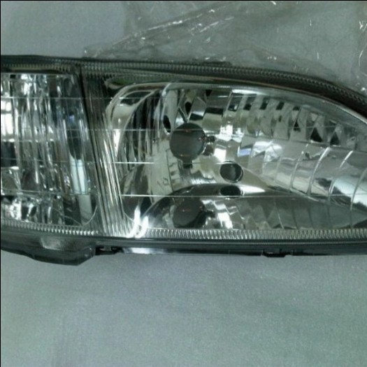 Headlamp Honda City Z Tahun 2000 Kanan