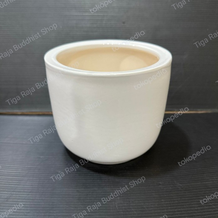 Hiolo Keramik Putih Polos 7 Inch