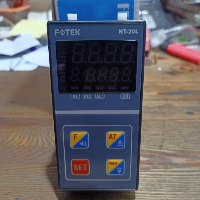 FOTEK NT-20-RLNT 20 L TEMPERATURE CONTROLLER 4-20ma