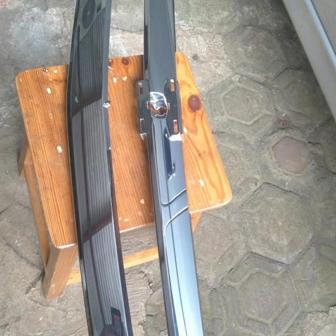 list gril croom bemper atas bawah mobil suzuki APV arena SGP