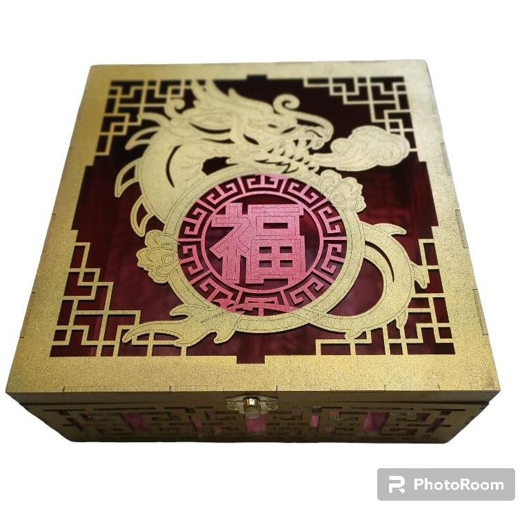 

CR - Box Hampers Imlek/Sincia/CNY UK.30x30x8 cm TERLARIS