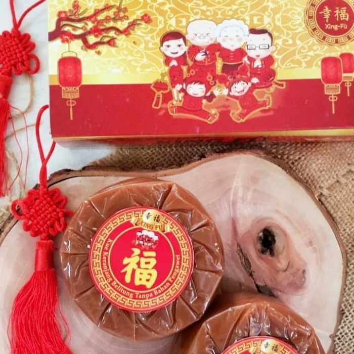 

CNY Kue Keranjang/Dodol Cina/Dodol Imlek 1KG isi 2pcs Xing Fu Limited