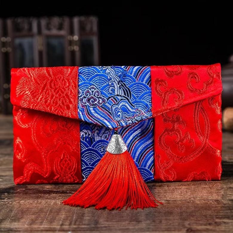 

GHT Angpau Besar Hong bao Kain Sincia imlek Tahun Ular 11x19CM 2025