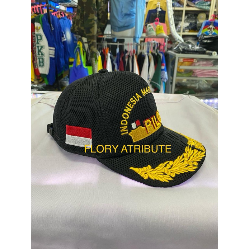Topi Indoneia Maritime Pilot