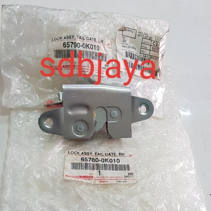 kunci door lock bak pintu bagasi belakang hilux doble cabin original