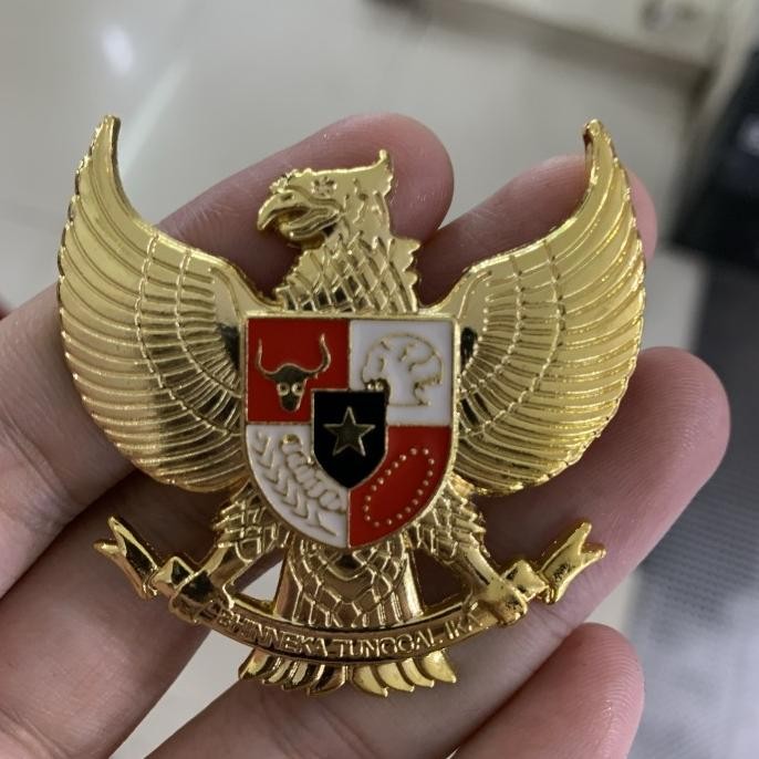 ori - pin garuda kuningan cor 5 cm magnet terbaru