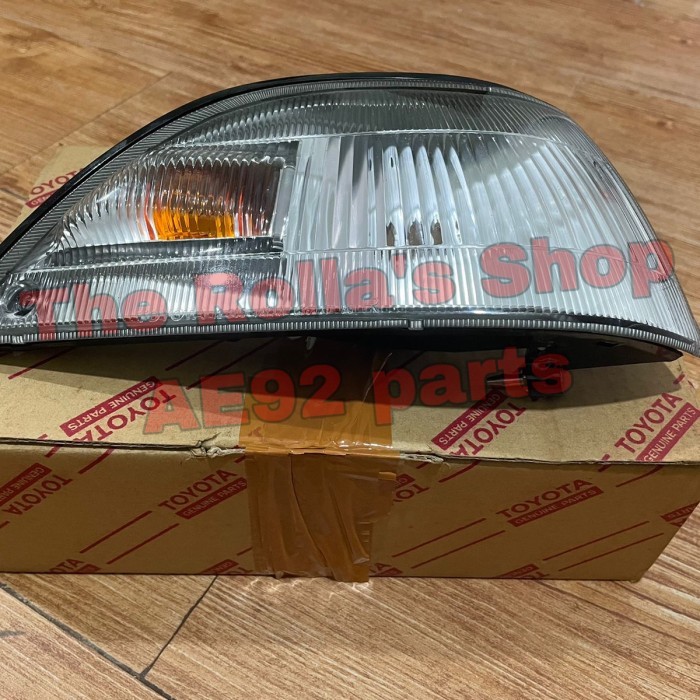 Lampu sein corolla twincam original sebelah kanan