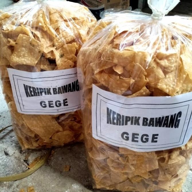 

READY STOCK KERIPIK PANGSIT BAWANG GEGE 1 BAL 2KG !!!!!