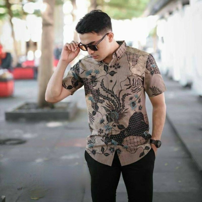 TERUJI kemeja batik kerja pria lengan pendek grosir lusinan kodian 50 varian