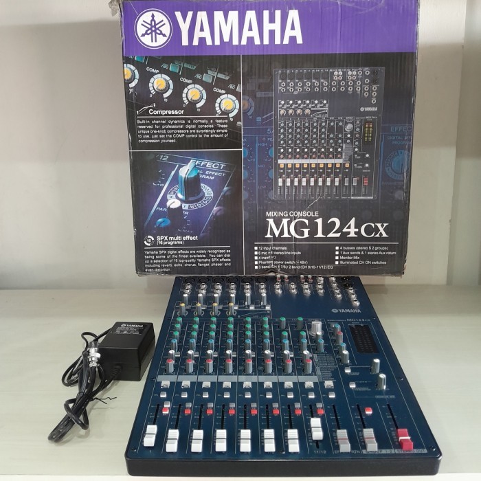 Mixer Audio Yamaha 8 Channel Mg 124Cx