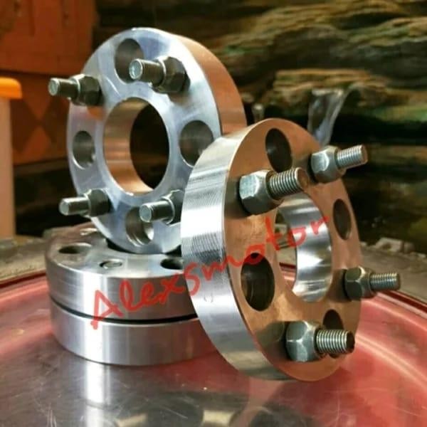 Adaptor Velg Roda Spiser Spacer Spicer 3 Cm Kijang Avanza Xenia Maestro Panther Carry Futura T120 Co