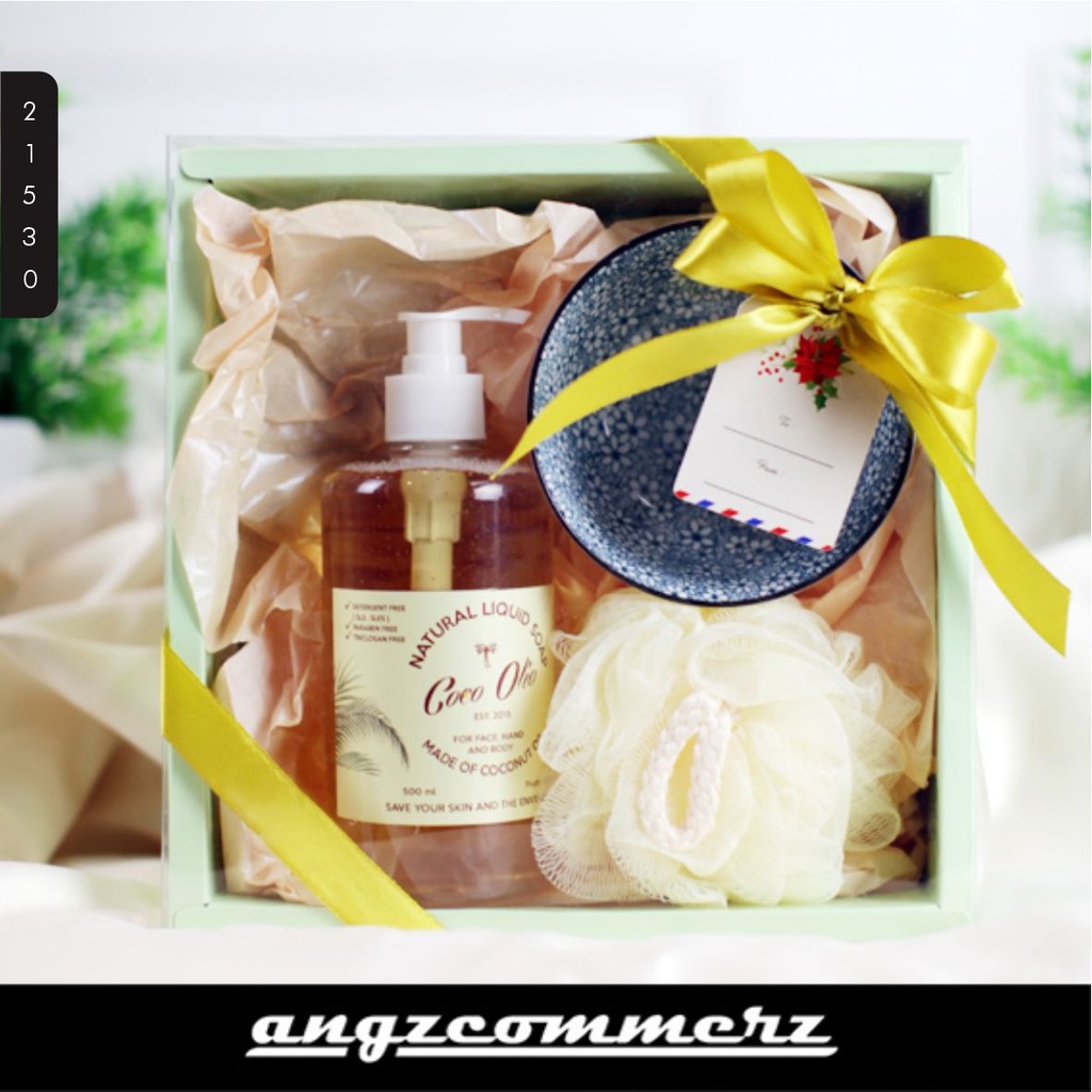 

ANGZCOMMERZ Christmas Hampers Green Box 7pcs 1 Set ASNBDG