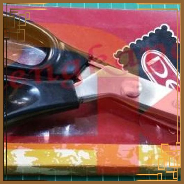 

[PGK] GUNTING KAIN ZIGZAG ZIG-ZAG GERIGI LENGKUNG 9" PINKING SHEAR
