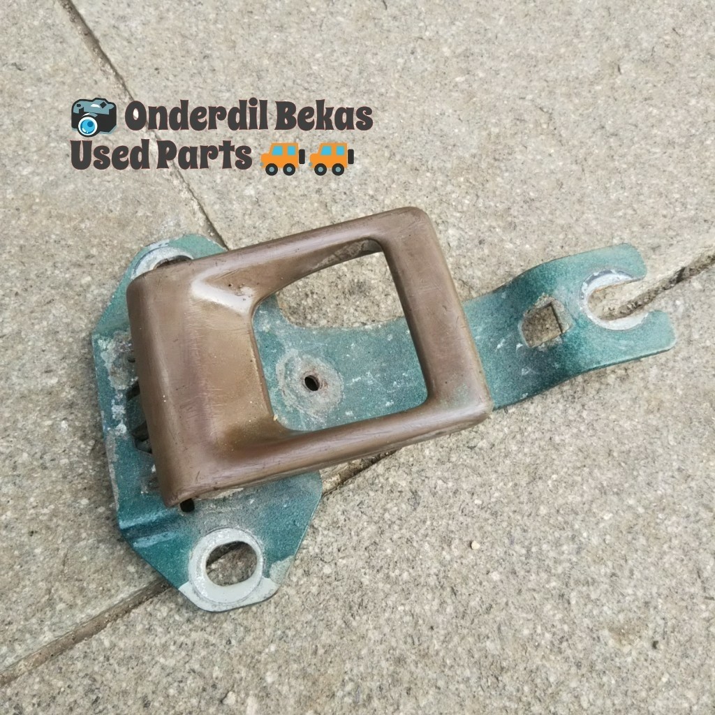 handle dalam Toyota Corolla DX 1983