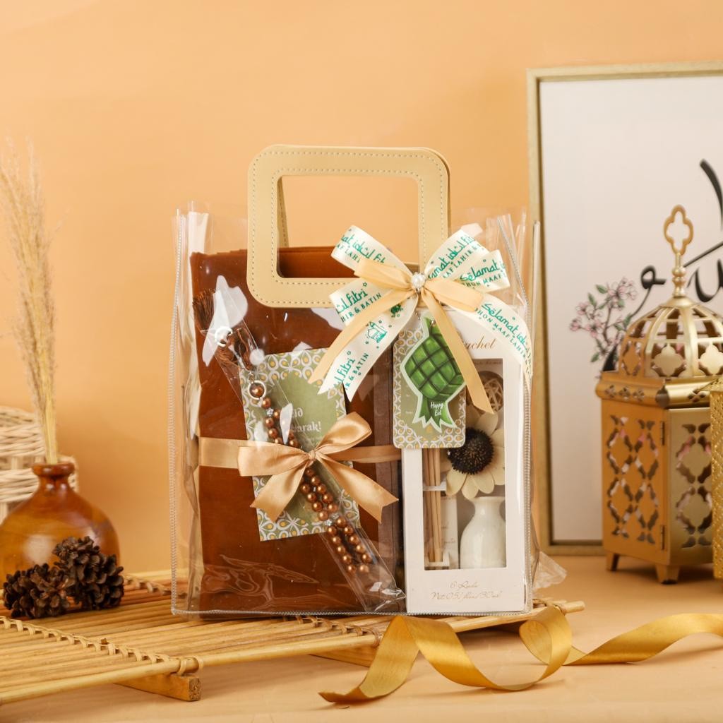Hampers Idul Fitri Mukena dan Sarung