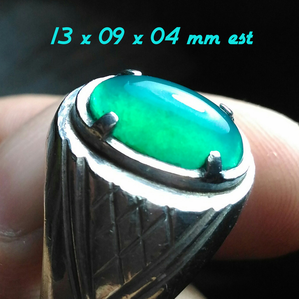 Batu alam Bacan Doko Majiko Kristal Giwang Plong Natural No Treatment Ring Perak Murni Tempah Tebal