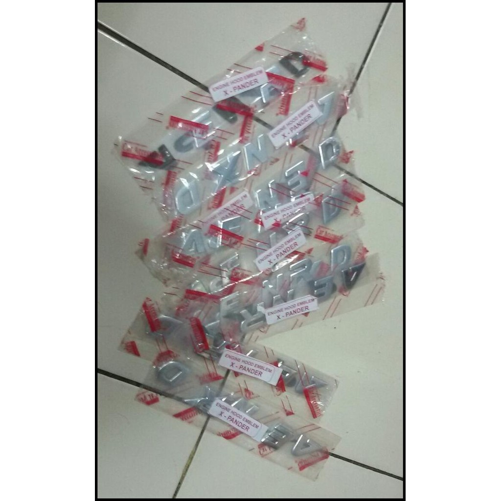 TERBARU EMBLEM XPANDER /ENGINE HOOD EMBLEM XPANDER 