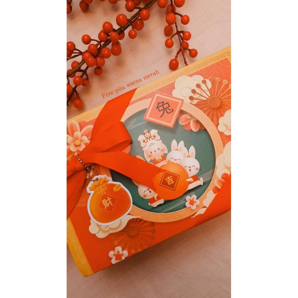 

Fgh Box Premium Hampers / Kotak Kue Cny / Imlek 23X23X7 Cm Kuning