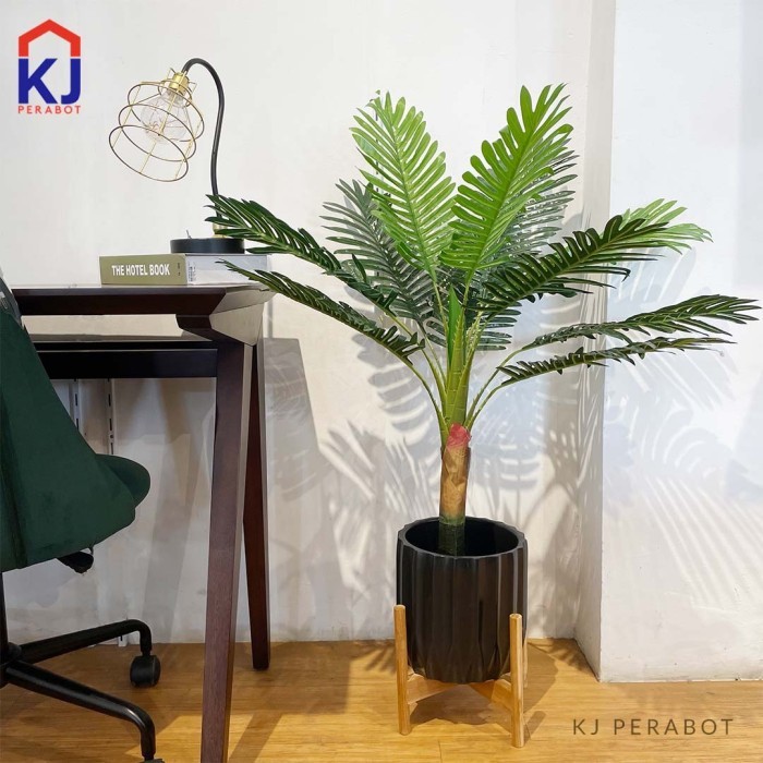 POHON PALEM ARTIFICIAL