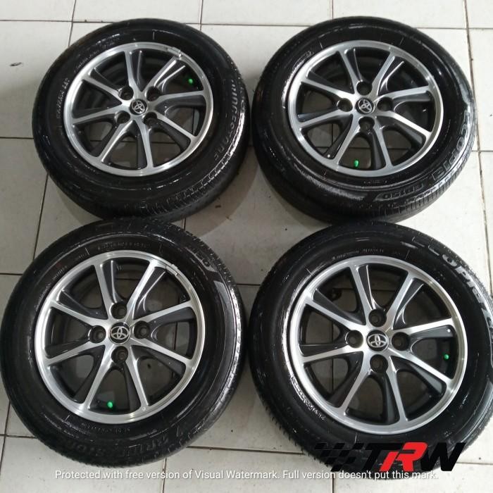 Pelek Mobil Bekas Original Toyota Calya Ring 14 Ban Bridgestone 175 65 R14