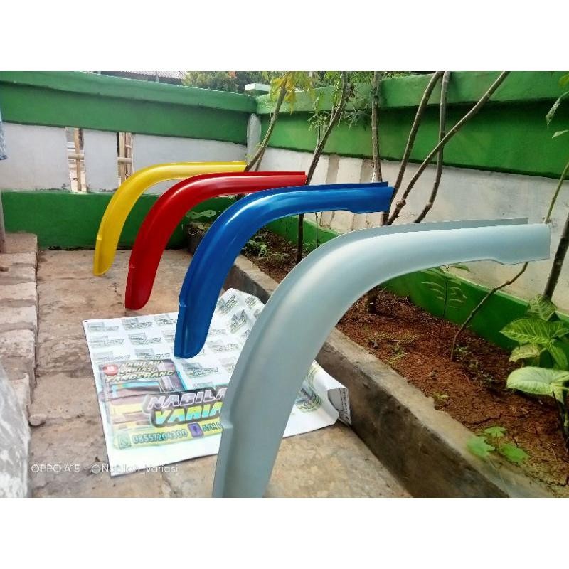 Slebor Canter Spakbor Canter Depan