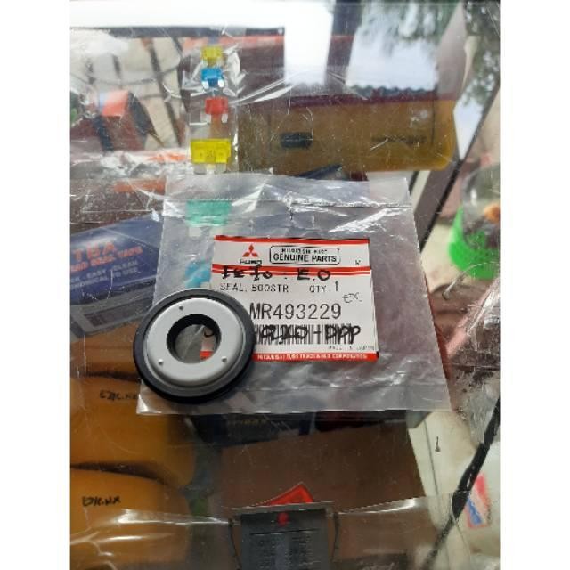 Oil Seal Boster Rem Canter Original Ktb