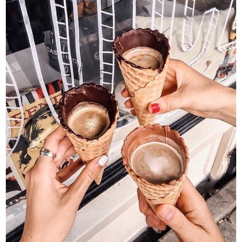 

ORLIN MIXU Sugar Rolled Cone Ice Cream 1 karton isi 500 pcs