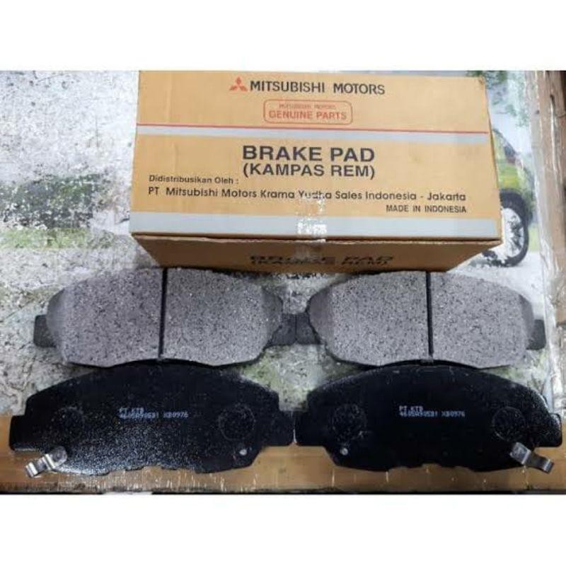 1 Set Kampas Rem Depan/ Brake Pad Front L300 Diesel Lama/ Old Th 1984-2009 Ori Ktb / Kw Imitasi (Mb1