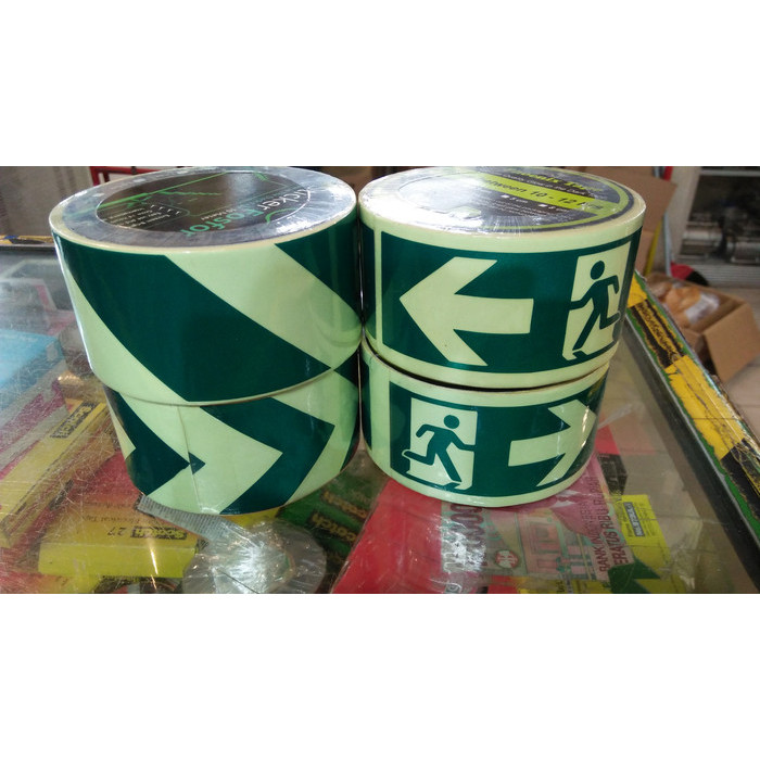 

PROMO! Sticker fosfor tape - glow in the dark Arrow /reflective panah