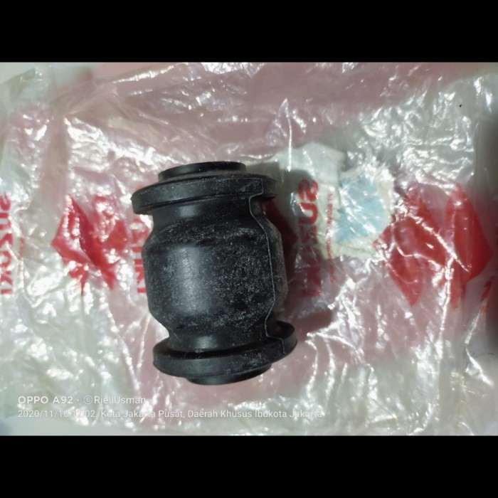 bushing arm depan Ertiga