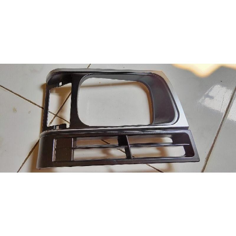 Ring Lampu Depan Mobil L300 New