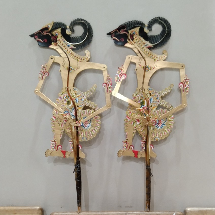 WAYANG KULIT NAKULA SADEWA (kualitas 1)
