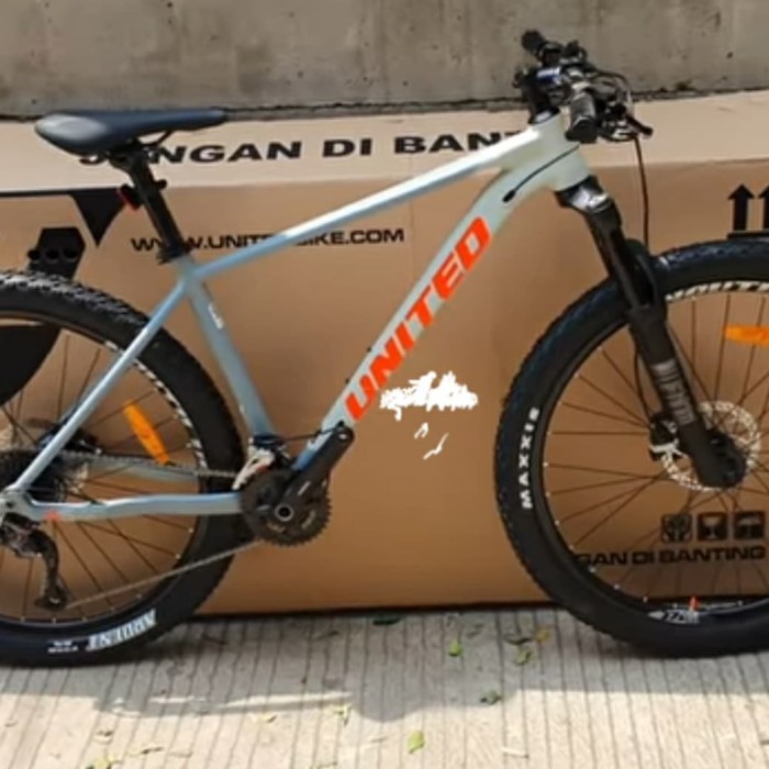 TERBARU united clovis 5 BISA GOSEND